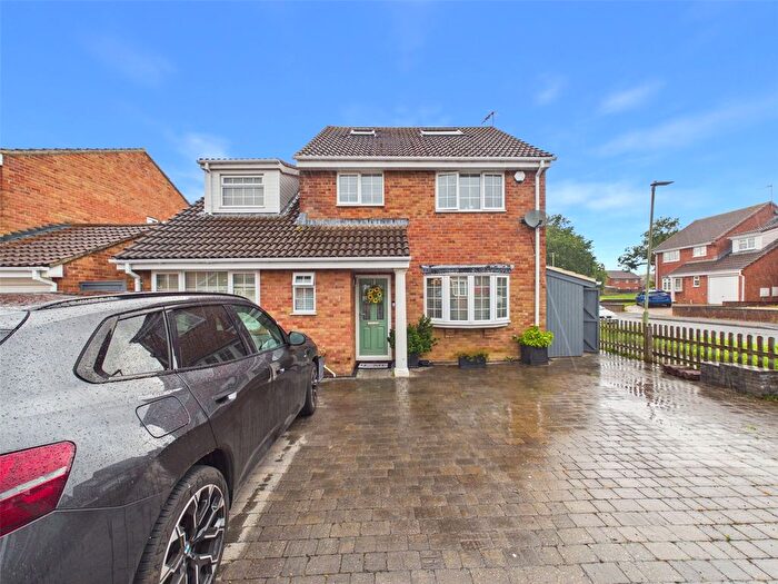 6 Bedroom Detached House For Sale In Osprey Close, Abbeydale, Gloucester, Gloucestershire, GL4
