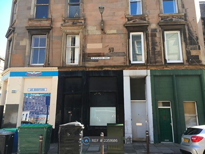 Studio To Rent In Blackwood Crescent, Edinburgh, EH9