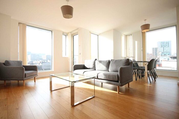3 Bedroom Apartment To Rent In High Street, Northern Quarter, M4