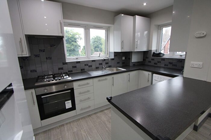 2 Bedroom Flat To Rent In Langley Park Road, Sutton, SM2