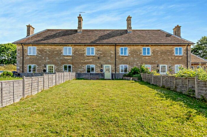 3 Bedroom Terraced House To Rent In Deene, Corby, Northamptonshire, NN17