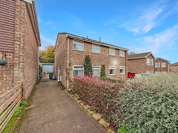 3 Bedroom Semi Detached House For Sale In Runcorn Close, St. Mellons, Cardiff, South Glamorgan, CF3