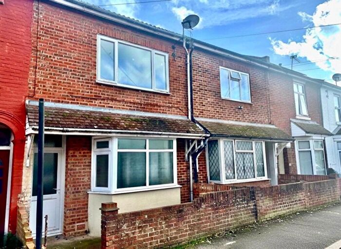 3 Bedroom Terraced House To Rent In Northumblerand Road, Bevois Valley, SO14