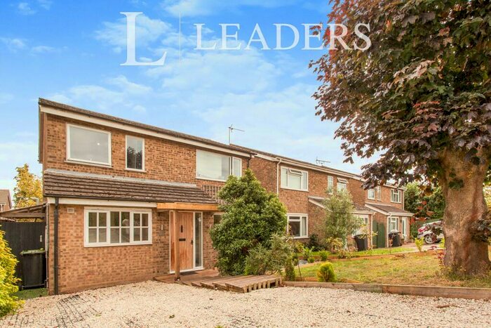 3 Bedroom End Of Terrace House To Rent In Bury Green, Little Downham, CB6