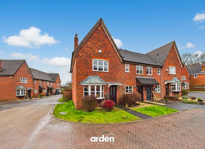 3 Bedroom End Of Terrace House For Sale In Pavilion Gardens, Bromsgrove, B61