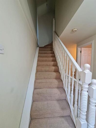 2 Bedroom Flat To Rent In Pembroke Road, London, E17