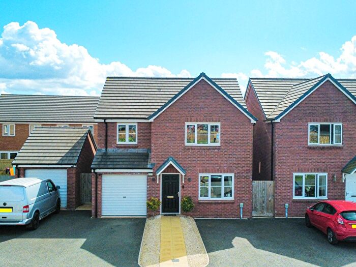 4 Bedroom Detached House For Sale In Northwood Close, Monkton Heathfield, Taunton, Somerset, TA2