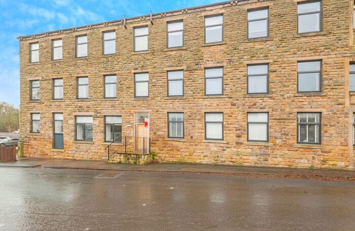 2 Bedroom Flat To Rent In Glebe Mount, Pudsey, LS28
