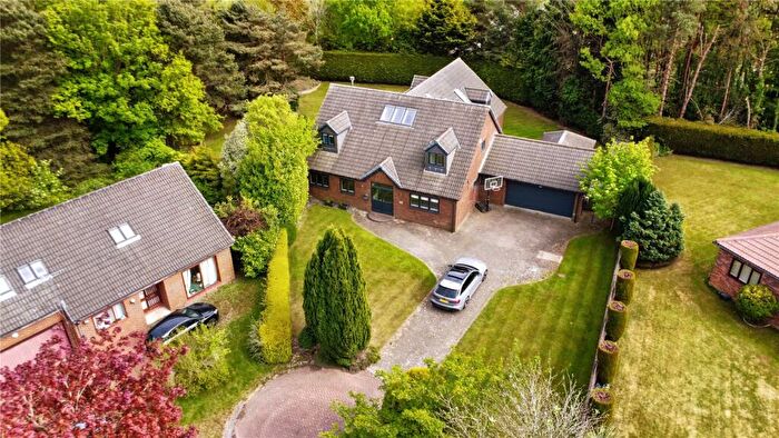 5 Bedroom Detached House For Sale In Carnoustie, Washington, Tyne And Wear, NE37