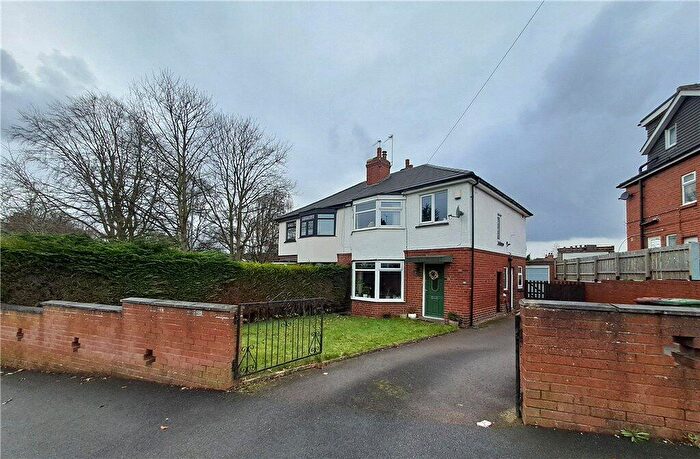 3 Bedroom Semi Detached House For Sale In Wensley Drive, Leeds, West Yorkshire, LS7
