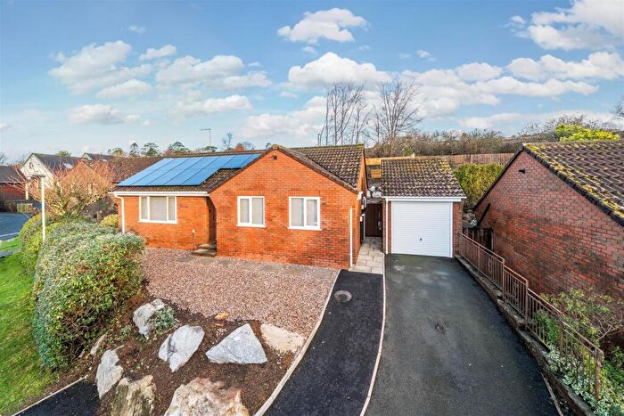 3 Bedroom Detached Bungalow For Sale In New Meadow, Ivybridge, PL21