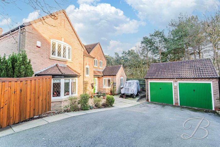 5 Bedroom Detached House For Sale In Chestnut Close, Harlow Wood, NG18