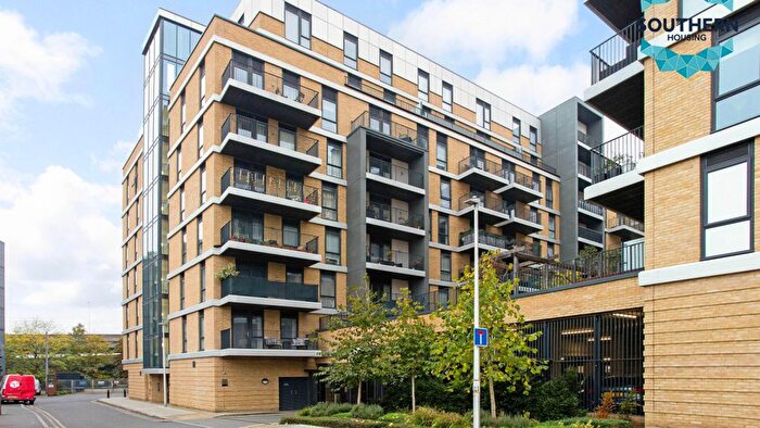 1 Bedroom Flat For Sale In Flat Atkins House, Ilford, IG1