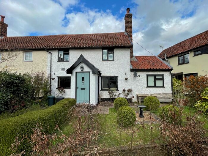 2 Bedroom Semi-Detached House For Sale In Coddenham, Ipswich, Suffolk, IP6