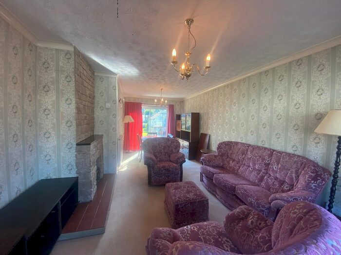 4 Bedroom Terraced House To Rent In Mungo Park Road, Rainham, RM13