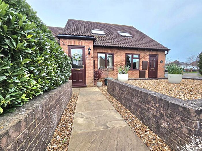 1 Bedroom End Of Terrace House For Sale In Milford Close, Gloucester, GL2