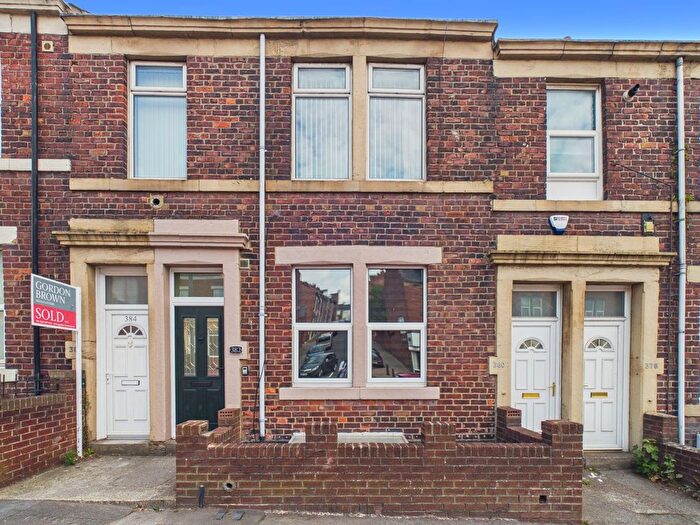 2 Bedroom Flat For Sale In Old Durham Road, Gateshead, NE8