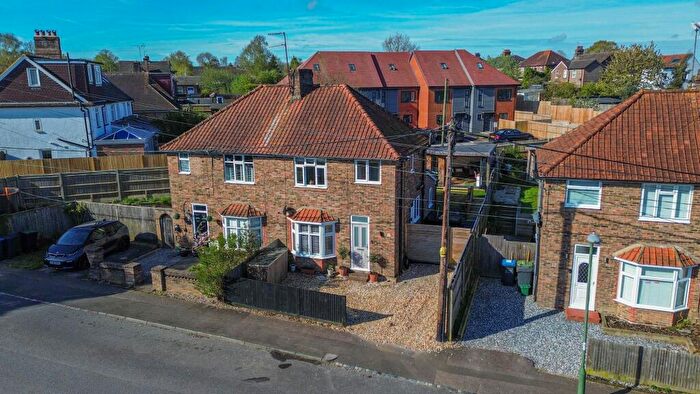 3 Bedroom Semi-Detached House For Sale In North Road, Haywards Heath, RH16
