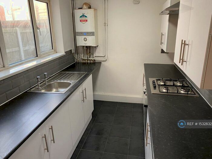 3 Bedroom Terraced House To Rent In Peter Street, Wallasey, CH44