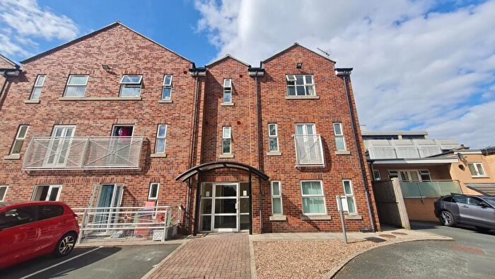 2 Bedroom Flat To Rent In Queen Street, Morley, Leeds, LS27