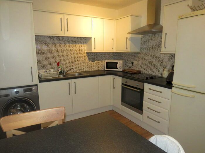 2 Bedroom House To Rent In Tyning Park, Calne, SN11