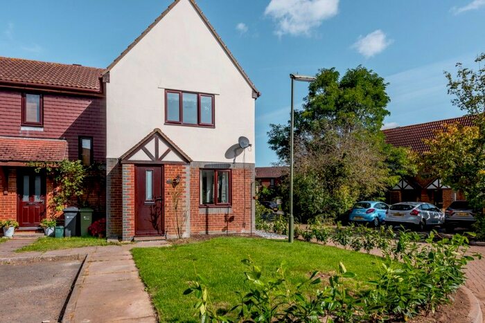 1 Bedroom Terraced House To Rent In Bowers Close, Burpham, GU4