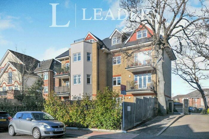 2 Bedroom Flat To Rent In Oaklands Road, Bromley, BR1