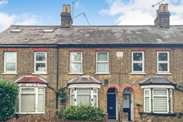 1 Bedroom Detached House To Rent In Waltham Abbey, EN9