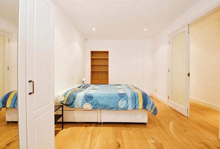 2 Bedroom Flat To Rent In Prince Albert Road, St Johns Wood, NW8