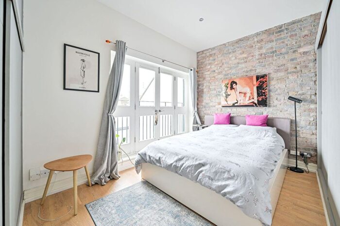 2 Bedroom Flat For Sale In Maidstone Building Mews, London Bridge, London, SE1