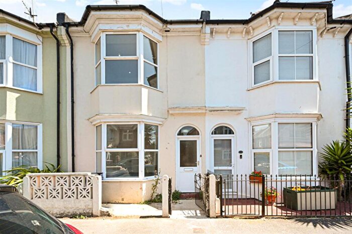 5 Bedroom Terraced House To Rent In Argyle Road, Bognor Regis, PO21
