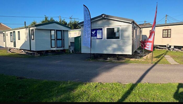 2 Bedroom Caravan For Sale In Two Bed Willerby Ellerton Extra, Pretoria Holiday Park, Point Clear, St Osyth, Essex, CO16