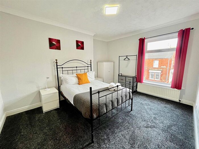 3 Bedroom Flat To Rent In Station Lane, Birtley, Chester Le Street, DH3