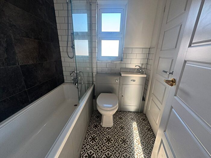 1 Bedroom Flat For Sale In Saffron Road, Biggleswade, SG18 - Photo 7