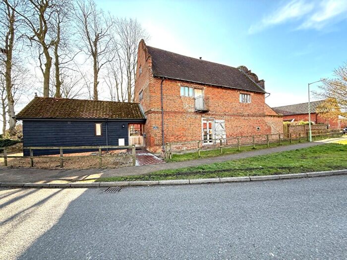 4 Bedroom Barn Conversion To Rent In Granary, Needham Market, IP6