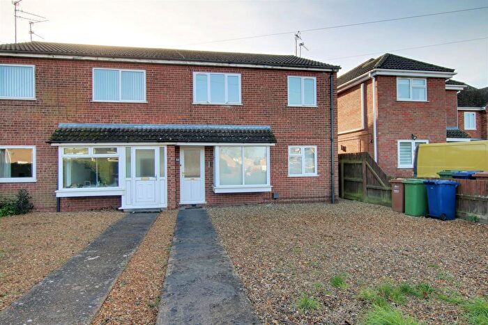 2 Bedroom Flat To Rent In Burrowmoor Road, March, PE15