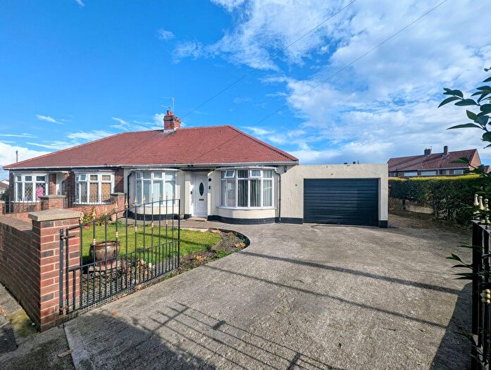 2 Bedroom Semi-Detached Bungalow For Sale In Lisle Road, South Shields, NE34