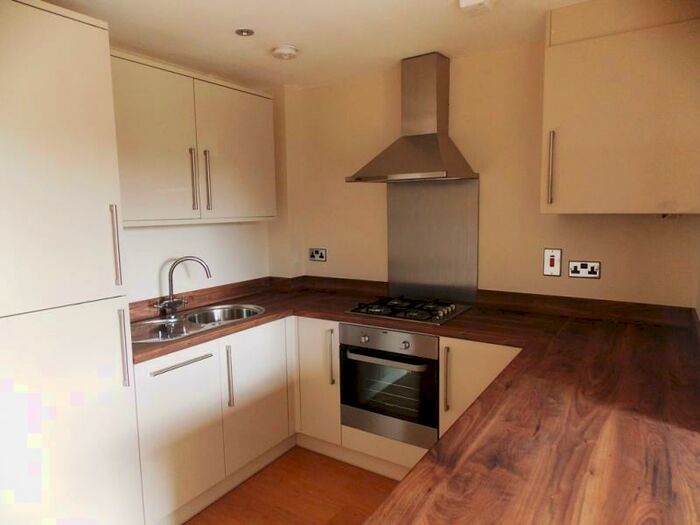 1 Bedroom Apartment To Rent In Tennison Road, London, SE25