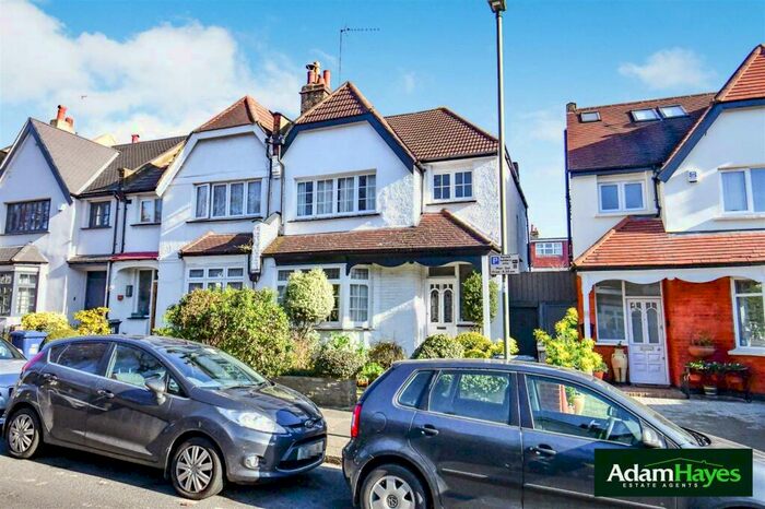 3 Bedroom End Of Terrace House To Rent In Fairlawn Avenue, East Finchley, N2