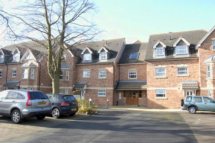 2 Bedroom Flat To Rent In Whinstone Mews, Benton, Newcastle Upon Tyne, NE12