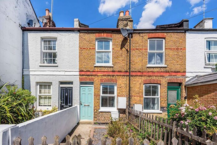 2 Bedroom Terraced House To Rent In Clewer Fields, Windsor, SL4