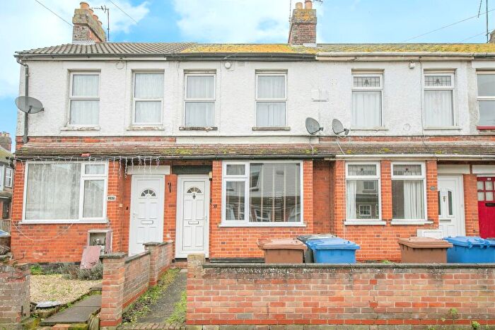 2 Bedroom Terraced House For Sale In Bostock Road, Ipswich, IP2