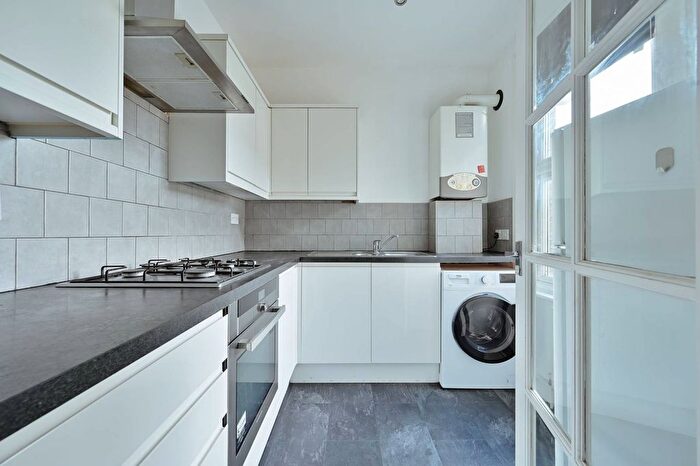 2 Bedroom Flat To Rent In Sherwood Road, South Harrow, HA2