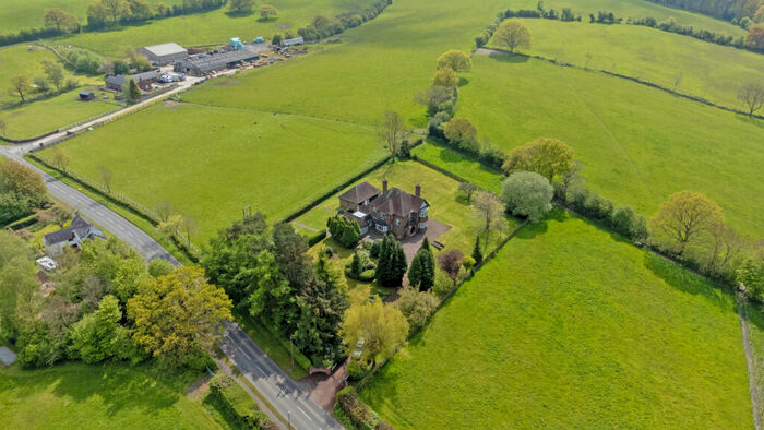 4 Bedroom Detached House For Sale In Woodside, Ilkeston, Morley, DE7