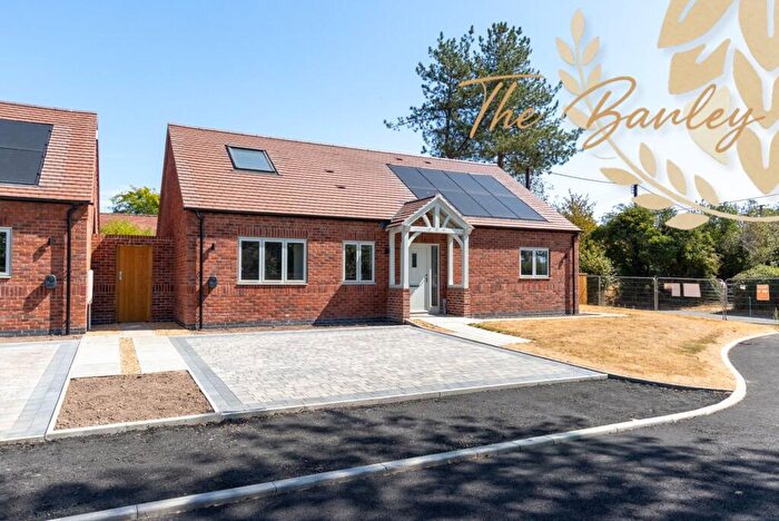 2 Bedroom Detached Bungalow For Sale In Cakebole Lane, Worcestershire, DY10