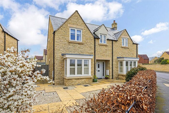 4 Bedroom Detached House For Sale In Cotswold Edge, Mickleton, Gloucestershire, GL55