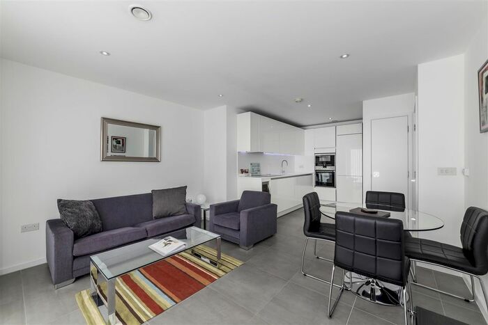 1 Bedroom Flat To Rent In Rosler Building, Ewer Street, London Bridge, London, SE1