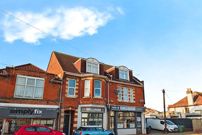 1 Bedroom Flat To Rent In High Road, SO16