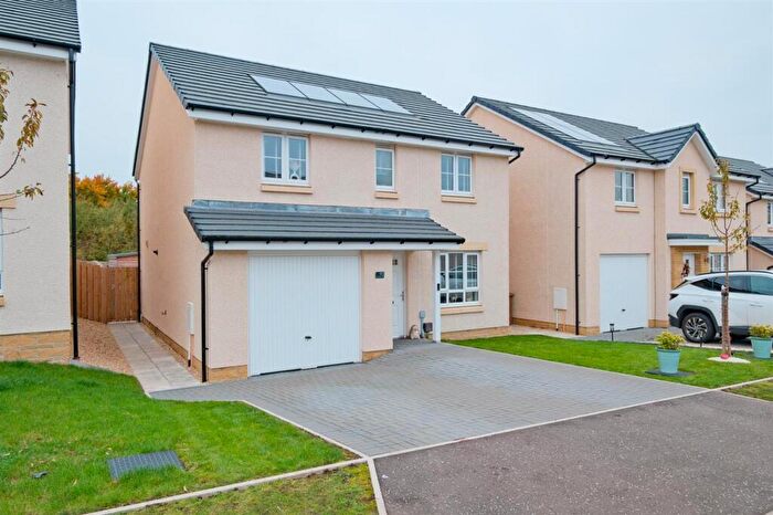 4 Bedroom Detached House For Sale In Lambourne Crescent, Carnbroe, Coatbridge, ML5