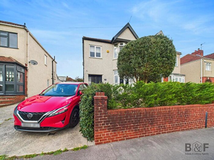 3 Bedroom Semi-Detached House For Sale In Signal Road, Staple Hill, Bristol, BS16
